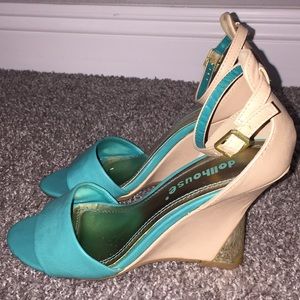 turquoise heels